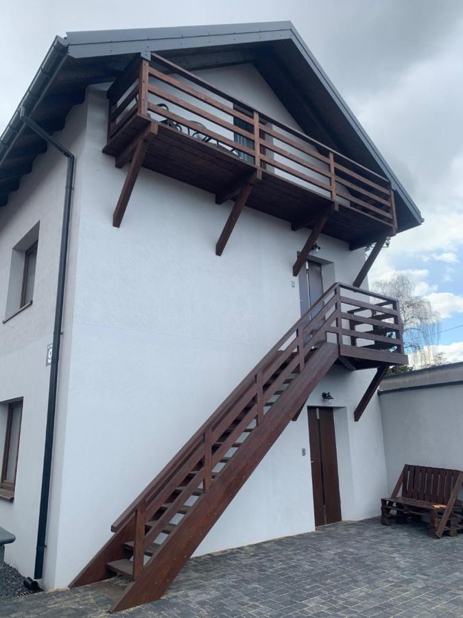 Nowe Mieszkanie W Idealnej Okolicy Пабянице Екстериор снимка